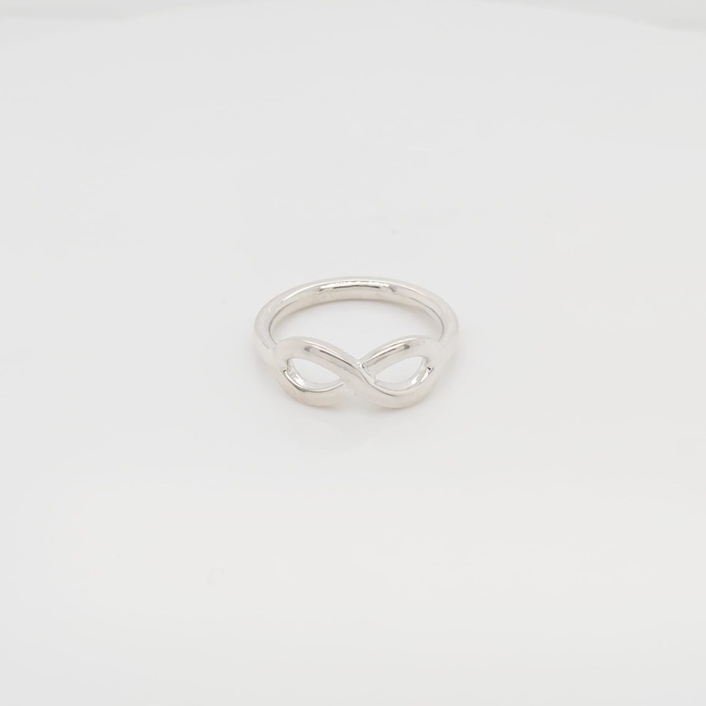 Sterling Silver Infinity ♾ Ring - Picture 10 of 10